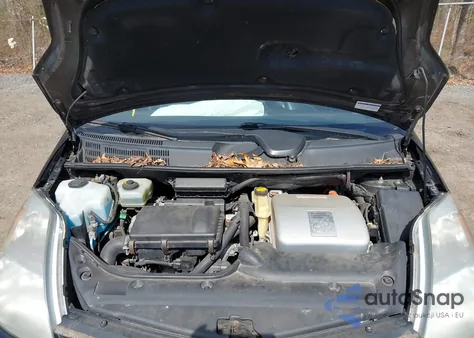 2004 Toyota Prius z USA, uszkodzony, nr VIN JTDKB22U540077645